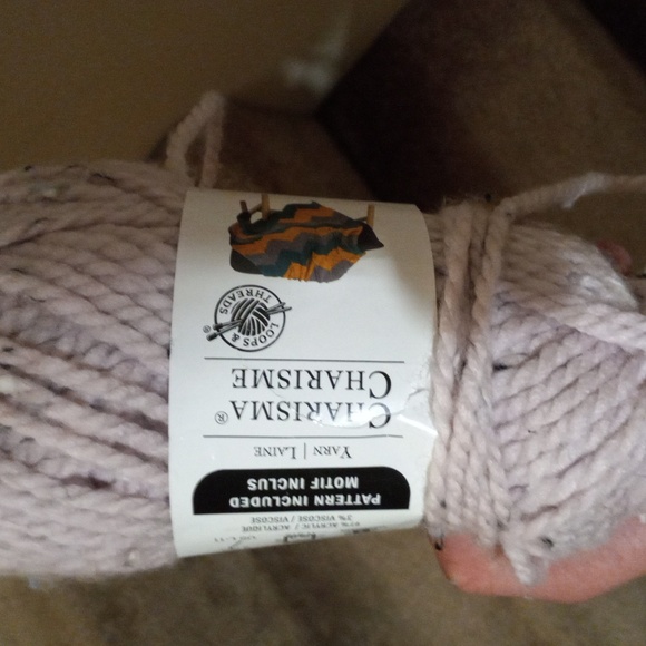 Yarn - Picture 4 of 4